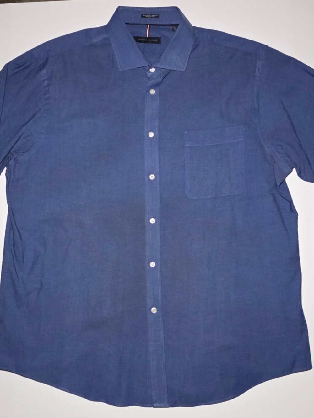 Tommy Hilfiger Mens Blue Long Sleeve Button Up Shirt Size XL (34/35) (17-17 1/2)